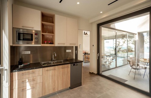 Vasilikos Villa | 140 m² Villa ∙ 3 bedrooms ∙ 6 guests
