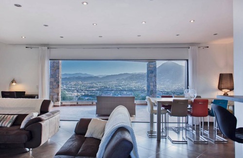 L'Ile-Rousse Villa | 140 m² Villa ∙ 3 bedrooms ∙ 6 guests