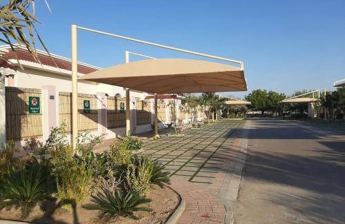 Seeb House | 1400 m² House ∙ 3 bedrooms ∙ 8 guests
