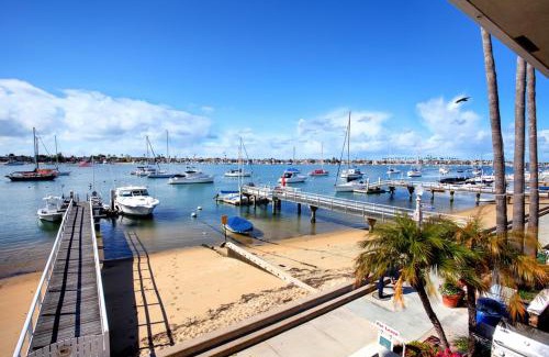 Balboa Island House | 1400 S Bayfront