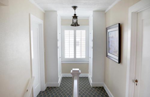 Balboa Island House | 1400 S Bayfront