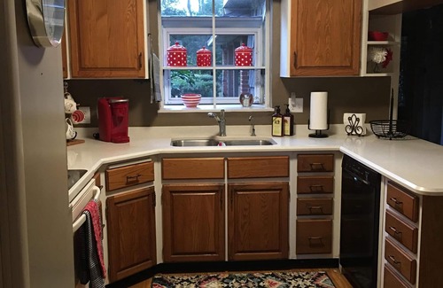Keystone House | 1400sf Lakefront Home Very Peaceful Quiet and Secluded but close to everything