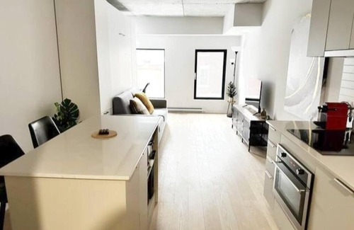 Quartier des Spectacles Apartment | 1406 Sainte Elisabeth