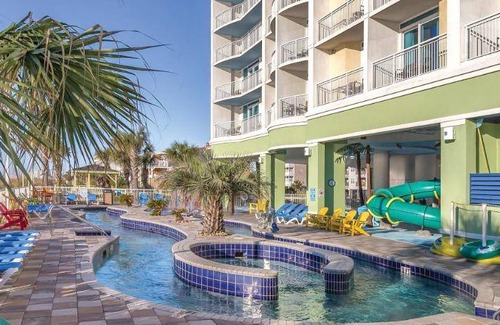Ocean Drive Hotel | 142 m² Hotel ∙ 2 bedrooms ∙ 127 guests