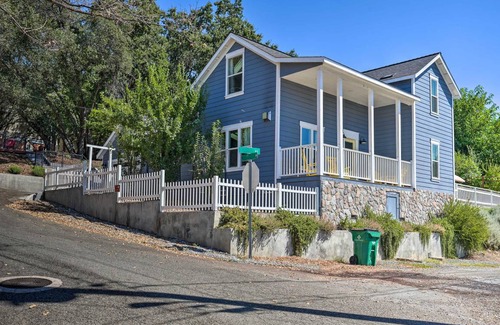 Diamond Springs House | 143 m² House ∙ 3 bedrooms ∙ 6 guests
