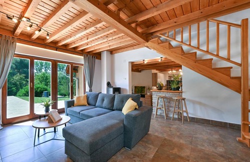 Petrinja House | 143 m² House ∙ 2 bedrooms ∙ 6 guests
