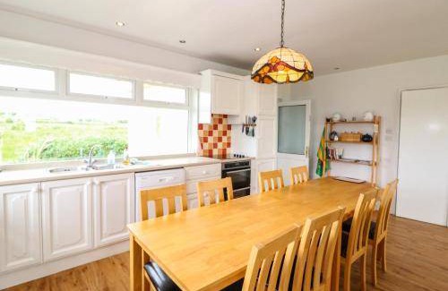 Ballinskelligs House | 145 m² House ∙ 4 bedrooms ∙ 8 guests
