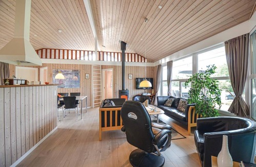 Handrup Strand House | 146 m² House ∙ 4 bedrooms ∙ 10 guests
