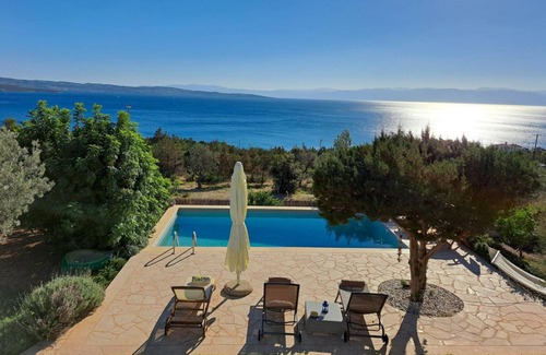 Kilada House | 146 m² House ∙ 4 bedrooms ∙ 8 guests