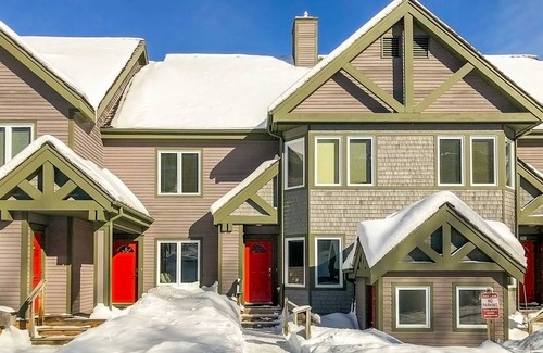 North Troy Apartment | 148 m² Apartment ∙ 3 bedrooms ∙ 8 guests