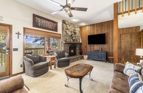 Fall River Estates House | 149 m² House ∙ 3 bedrooms ∙ 8 guests
