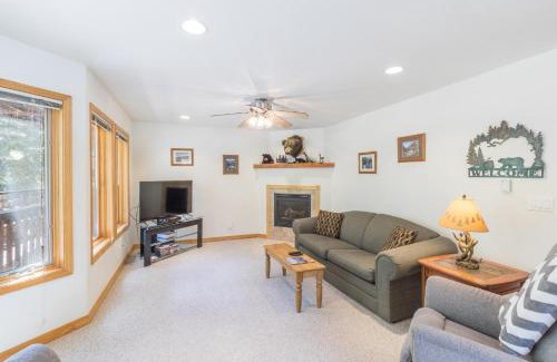 Ouray House | 1494OAK Cliff Top Condo
