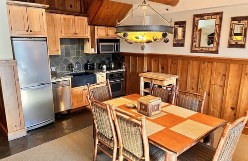 Lake Placid Condo | 15-45% Off- Whiteface Lodge- Amenities Galore! Rustic Elegance