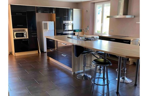 La Buissiere Apartment | 15-bed apartment Grésivaudan valley