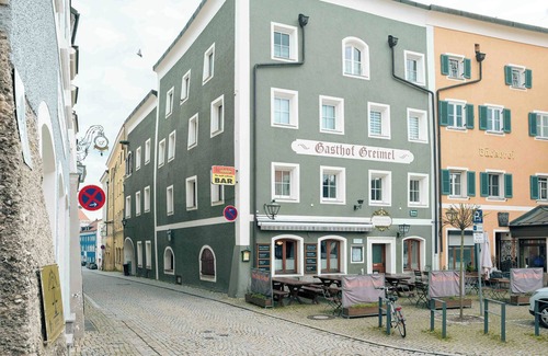 Laufen Apartment | 15 Gemütliches Doppelzimmer, TV, Du/wc, Nichtraucher
