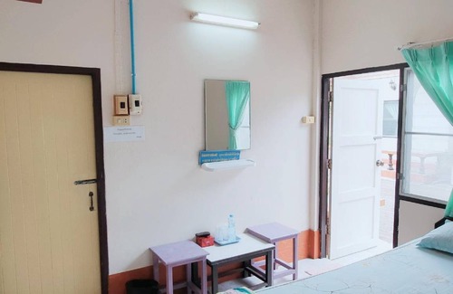 Prachuap Khiri Khan House | 15 m² Bungalow ∙ 1 bedroom ∙ 2 guests