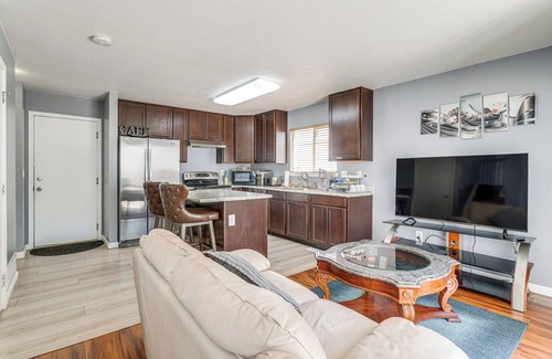 Aurora House | 15 Mi to Downtown Denver: Home w/Yard + Patio
