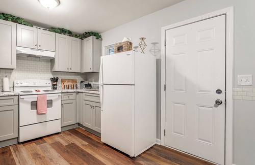 Mountain Brooke House | 15 Mi to Dtwn Atlanta: Home w/In-Unit Laundry