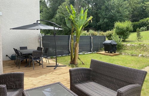 Etercy House | 15 minutes from Annecy, lovely 4-bedroom villa with private garden