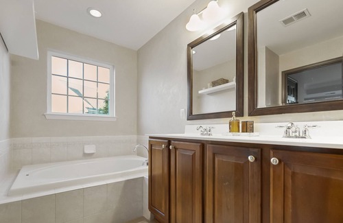Lorton House | 15 minutes from DC & NATIONAL HARBOR 5 minutes from the Potomac river/Marina