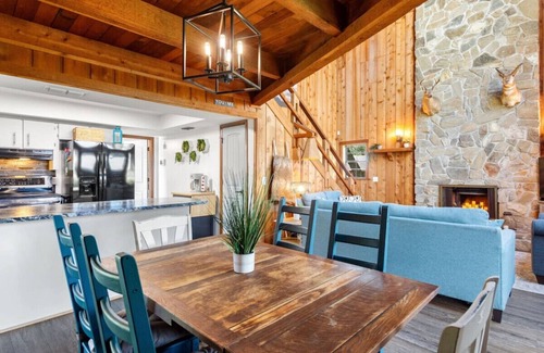 Winter Haven Cabin | 15 minutes to Legoland- Serene Lakeside Cottage Retreat