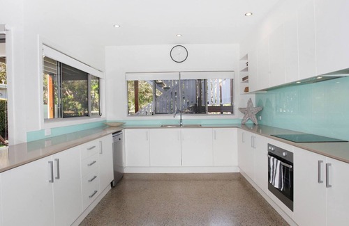 Mount Coolum House | 15 Wave Crescent, Mount Coolum