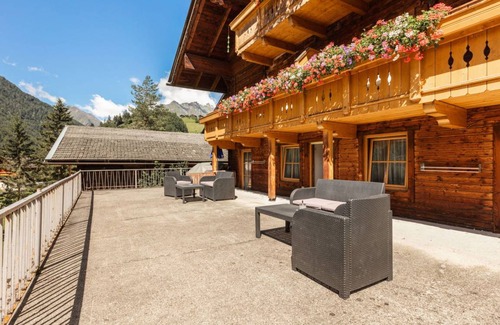 Pragraten Apartment | 150 m² Apartment ∙ 5 bedrooms ∙ 13 guests