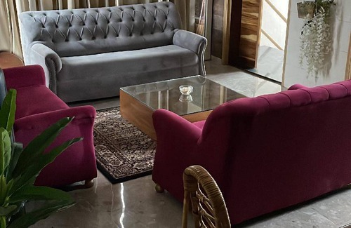Panchkula Urban Estate Apartment | 150 m² Apartment ∙ 1 bedroom ∙ 3 guests