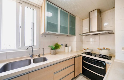 Jing'an Apartment | 150 m² Apartment ∙ 3 bedrooms ∙ 9 guests
