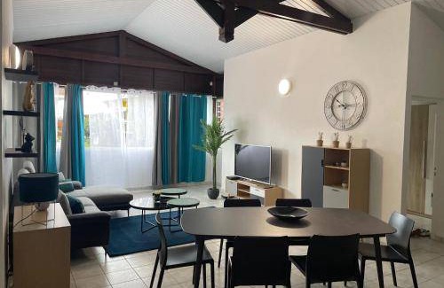 Kourou Apartment | 150 m² Apartment ∙ 4 bedrooms ∙ 15 guests