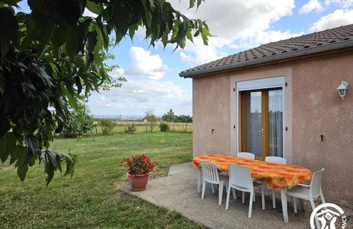 Andouque House | 150 m² Gîte ∙ 3 bedrooms ∙ 6 guests