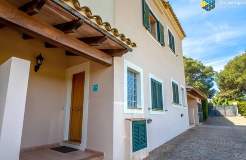 Cala Mandia House | 150 m² House ∙ 3 bedrooms ∙ 6 guests