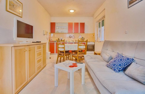 Iz House | 150 m² House ∙ 3 bedrooms ∙ 6 guests