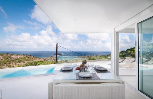 Vitet Villa | 150 m² Villa ∙ 2 bedrooms ∙ 4 guests