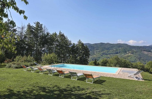 Villabuona Villa | 150 m² Villa ∙ 4 bedrooms ∙ 8 guests