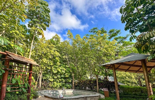 Lingshui Hotel | 1500 m² Hotel ∙ 3 bedrooms ∙ 127 guests
