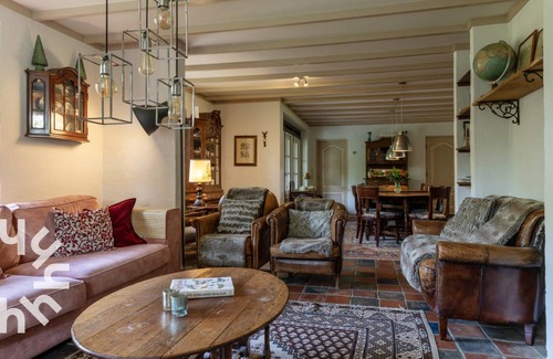 Vasse House | 1500 m² House ∙ 5 bedrooms ∙ 14 guests
