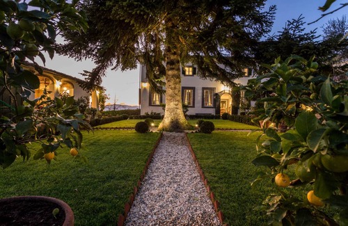 San Pietro a Marcigliano Villa | 1500 m² Villa ∙ 12 bedrooms ∙ 24 guests