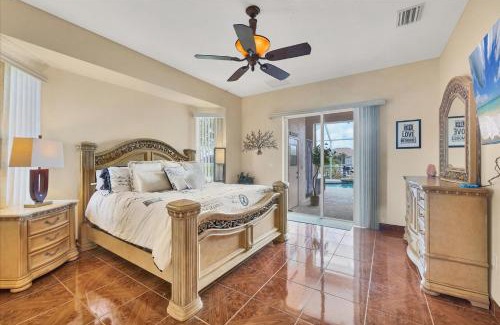 South Gulf Cove House | 15432 Aribe