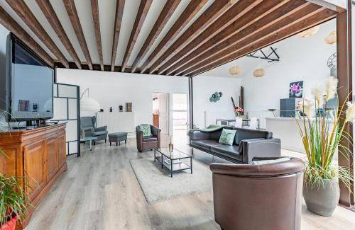 Senlis Apartment | 155 m² Apartment ∙ 3 bedrooms ∙ 10 guests