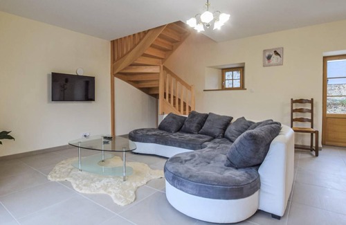 Fierville-les-Mines House | 155 m² House ∙ 4 bedrooms ∙ 9 guests