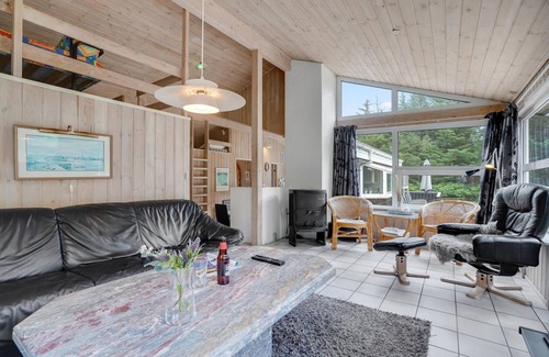 Bratten Strand House | 155 m² House ∙ 5 bedrooms ∙ 12 guests