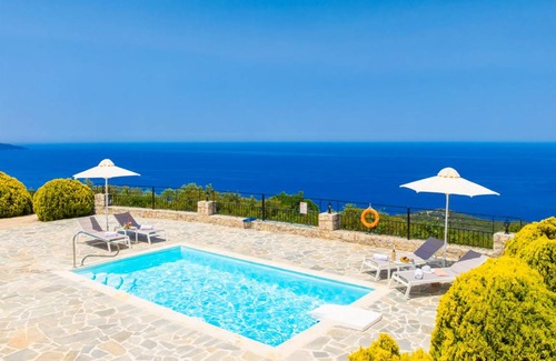 Mesovounia Villa | 155 m² Villa ∙ 2 bedrooms ∙ 6 guests