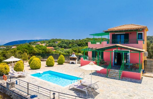 Mesovounia Villa | 155 m² Villa ∙ 2 bedrooms ∙ 6 guests