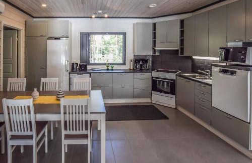 Aatola House | 156 m² House ∙ 1 bedroom ∙ 12 guests