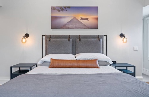 Uptown House | 156 m² House ∙ 2 bedrooms ∙ 7 guests