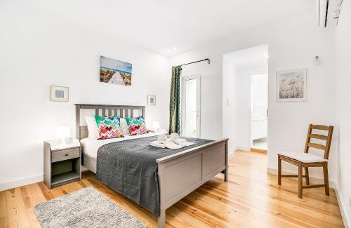 Santos Apartment | 157 A - Charming Santos Apartment wPatio