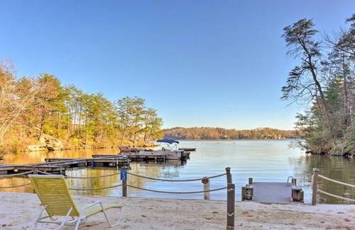 Lake Lure House | 157 m² House ∙ 3 bedrooms ∙ 8 guests