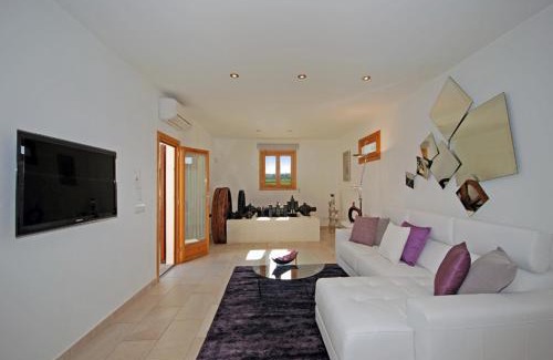 Llubi House | 158 Finca Vinagrella ET3384 by Mallorca Charme