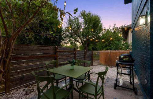 South Lamar Apartment | 158 m² Apartment ∙ 2 bedrooms ∙ 16 guests